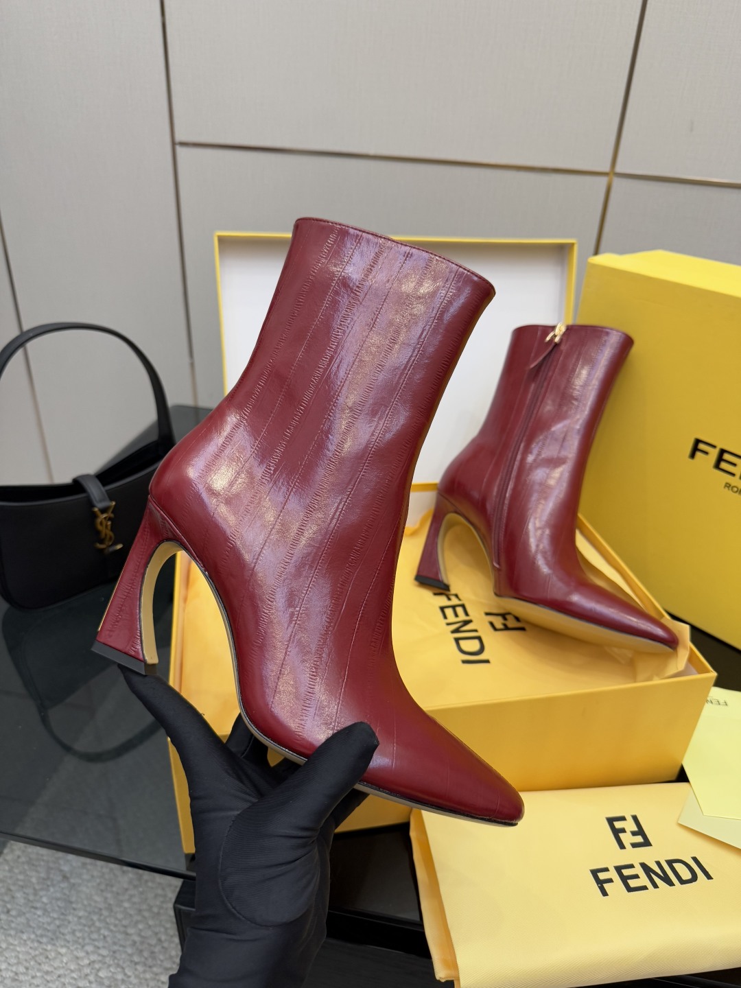 20251022/Fendi_251022-2